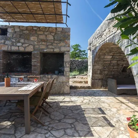 Family Friendly House With A Swimming Pool Bajcici, Krk - 17293 * Malinska